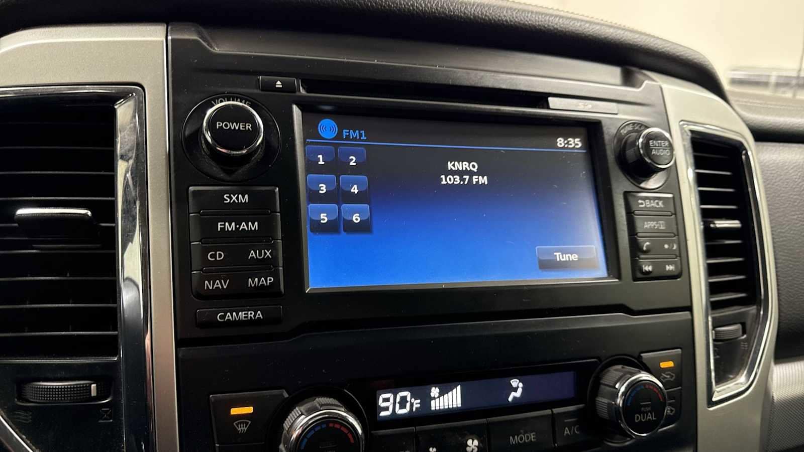 Thumbnail: 2017 Nissan Titan - 18