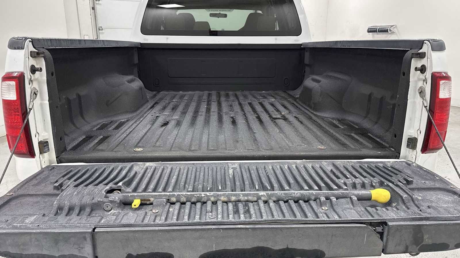 Thumbnail: 2008 Ford F-250 - 26