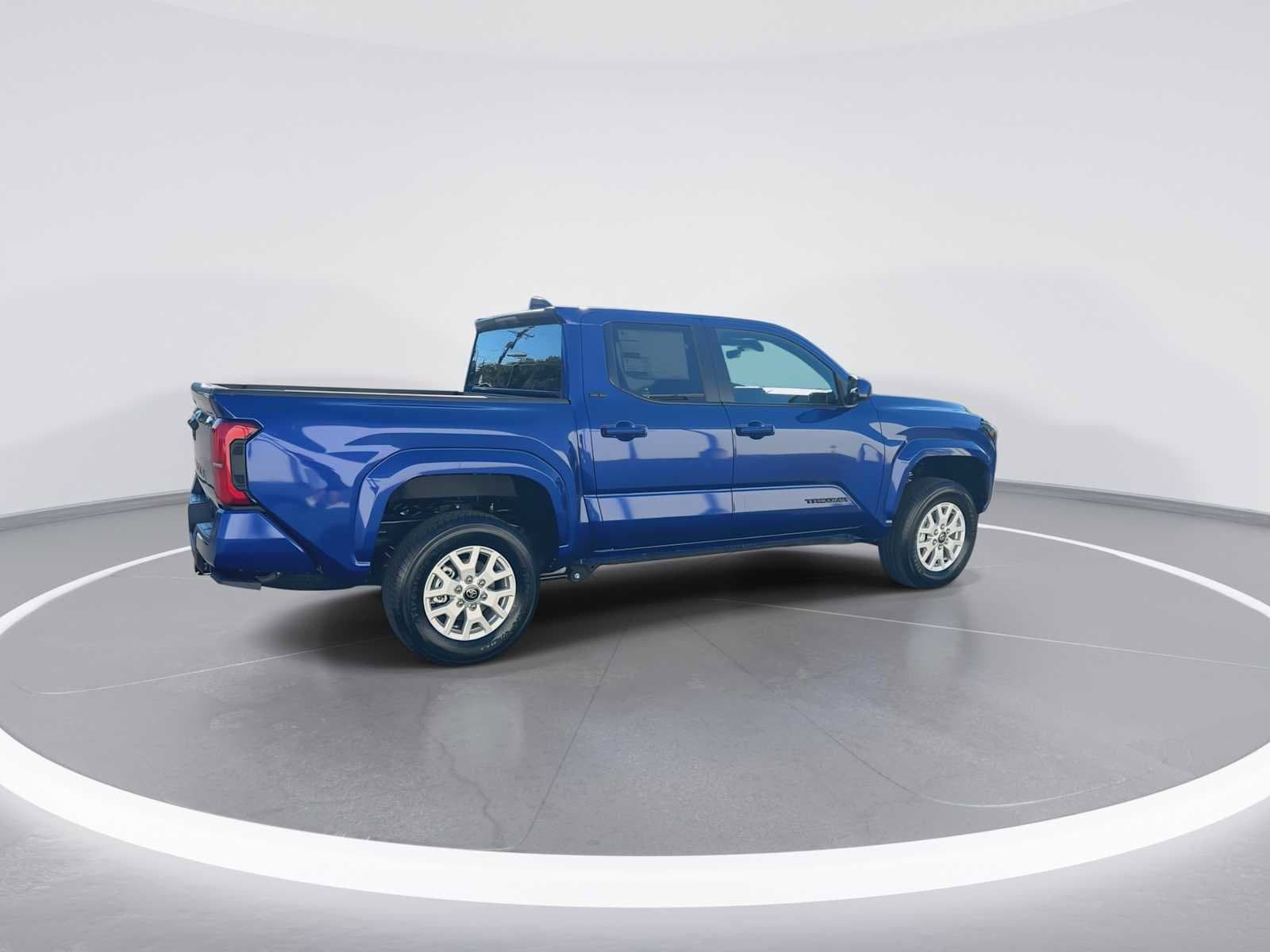 Thumbnail: 2025 Toyota Tacoma - 8