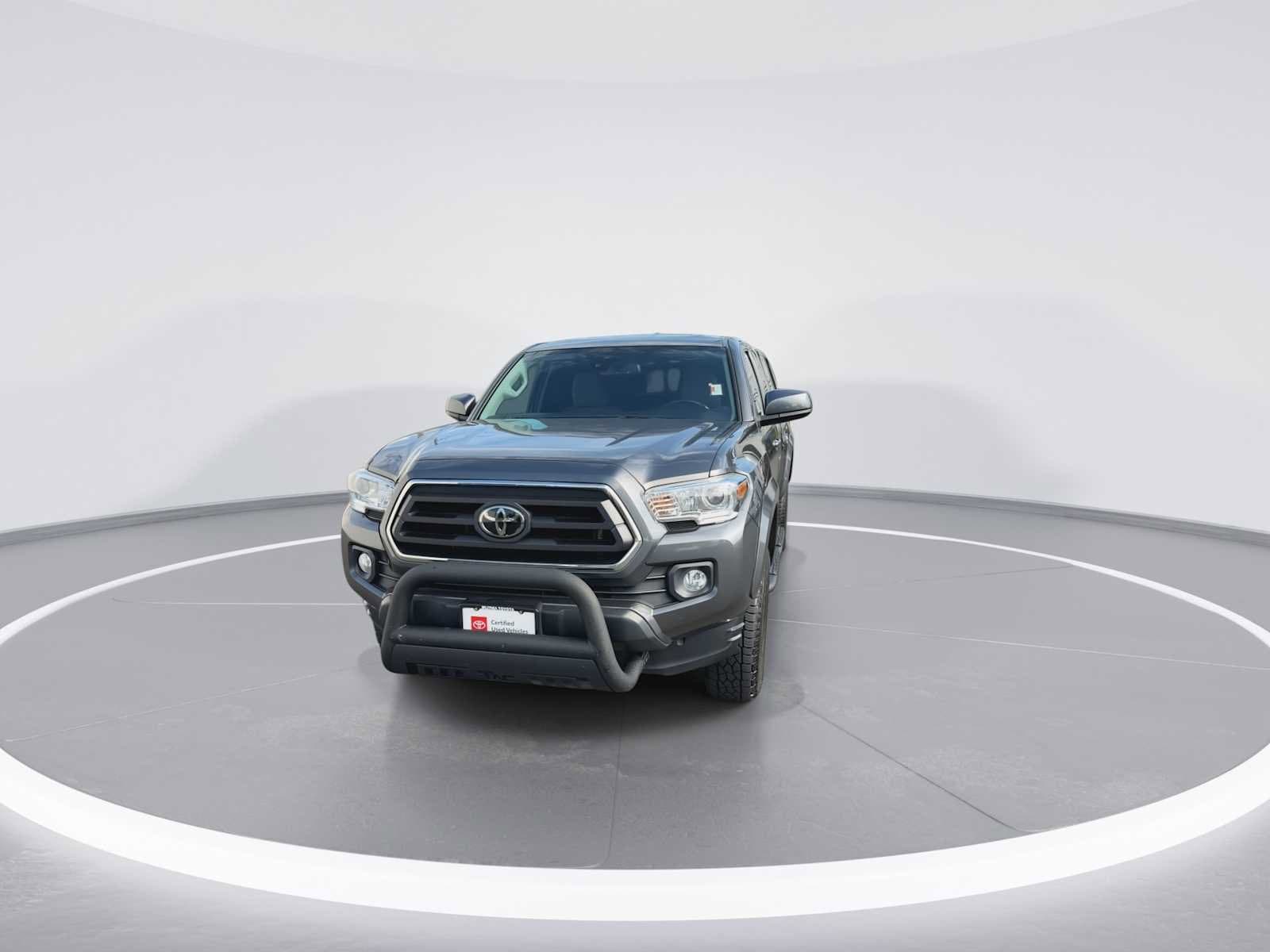 Thumbnail: 2022 Toyota Tacoma - 3