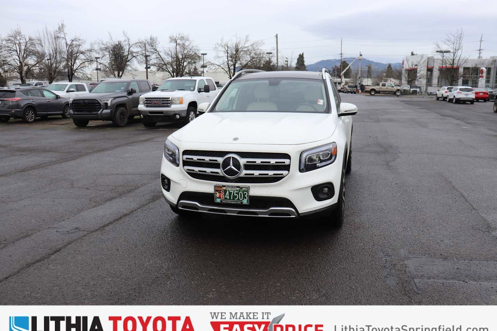 Thumbnail: 2022 Mercedes-Benz GLB - 1