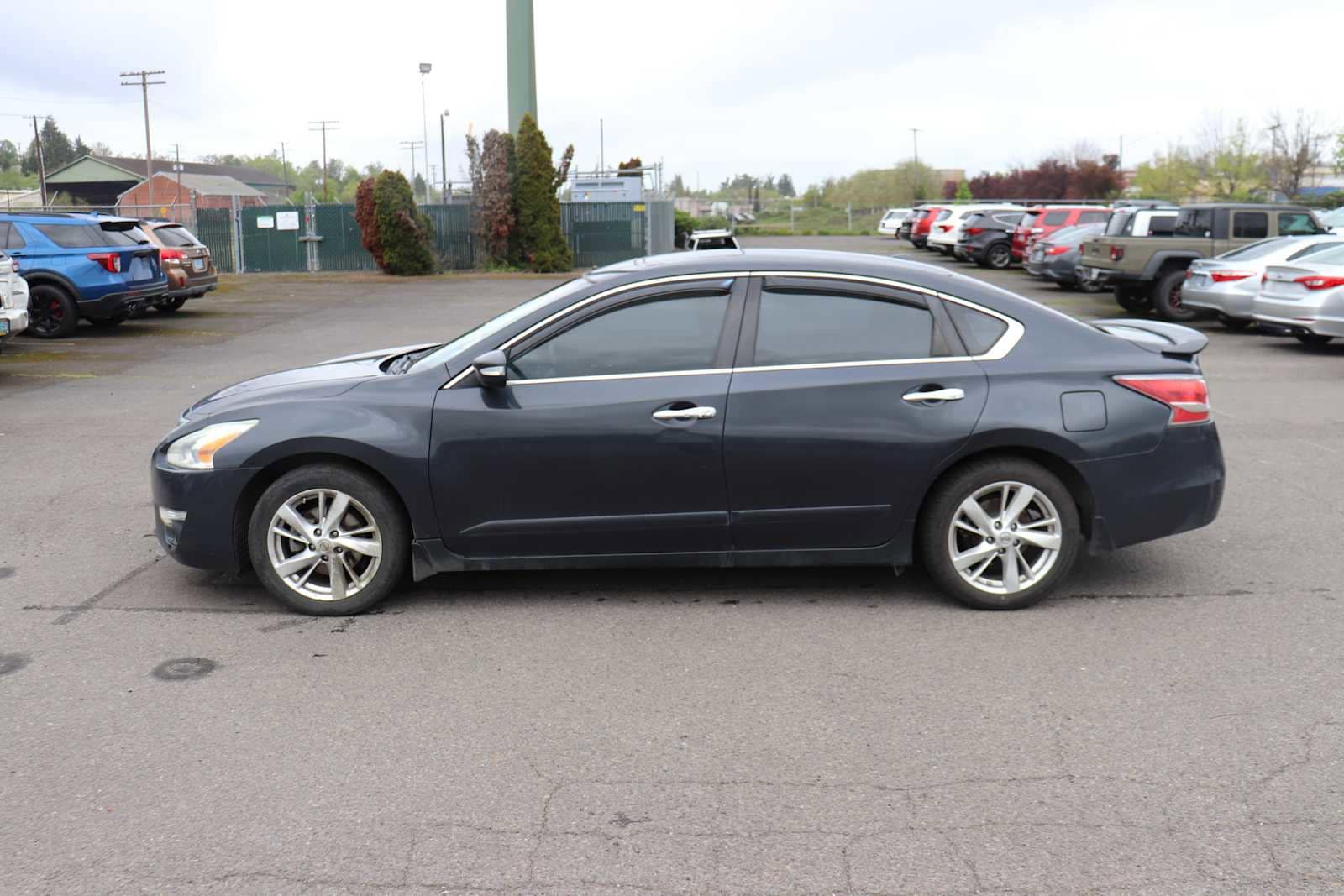 Thumbnail: 2014 Nissan Altima - 8