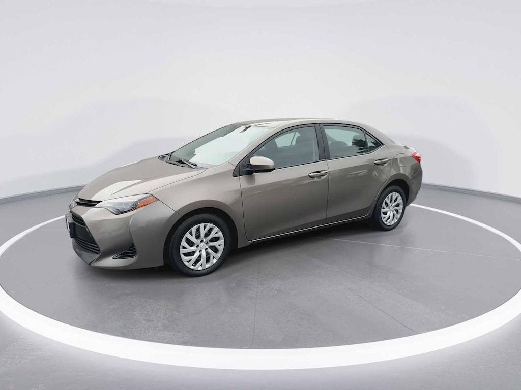 Used 2017 Toyota Corolla LE Sedan