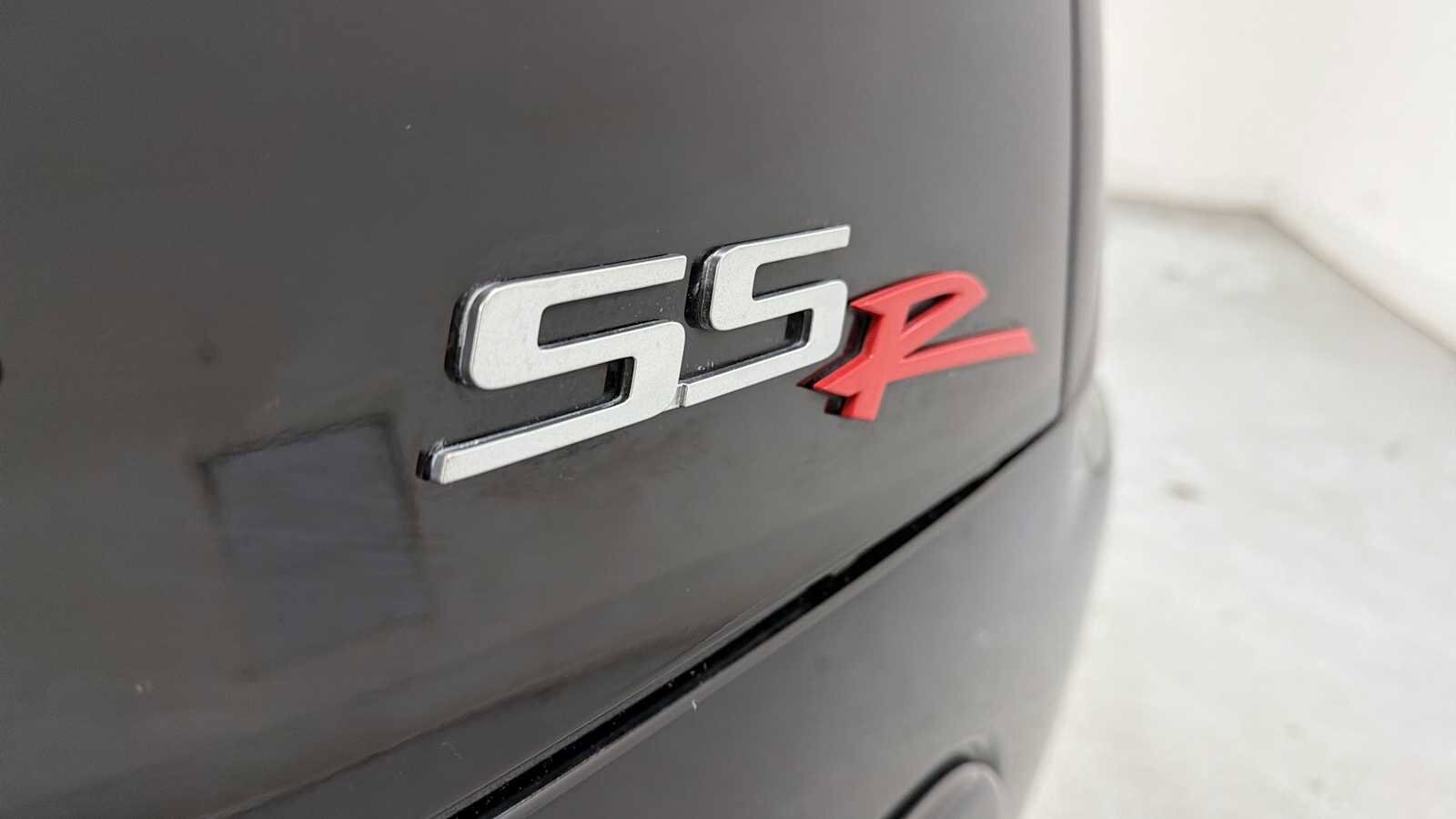 Thumbnail: 2004 Chevrolet SSR - 25