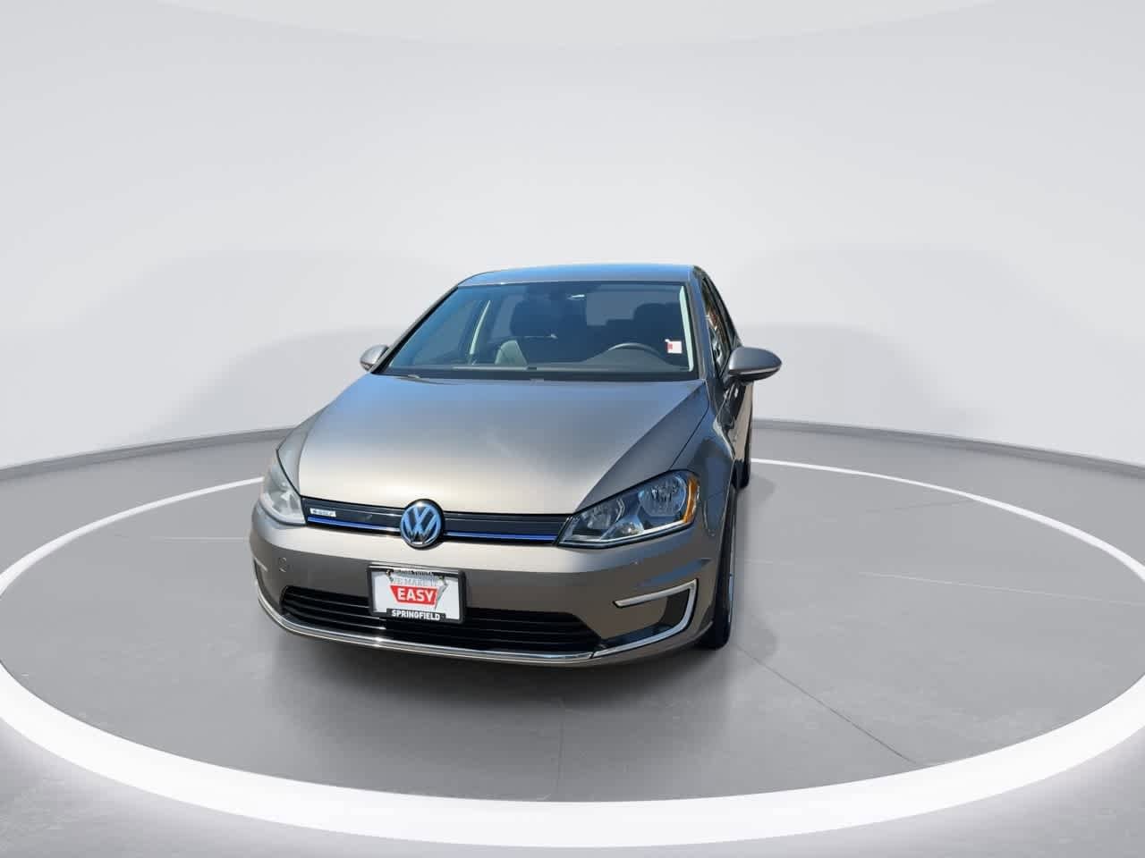 Thumbnail: 2016 Volkswagen e-Golf - 3