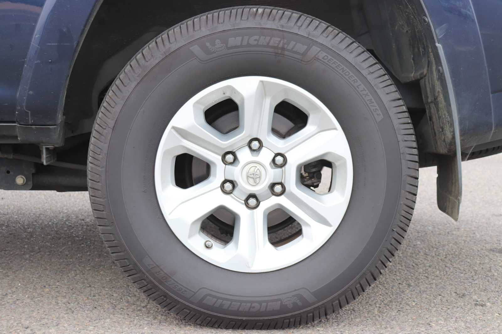 Thumbnail: 2018 Toyota 4Runner - 8