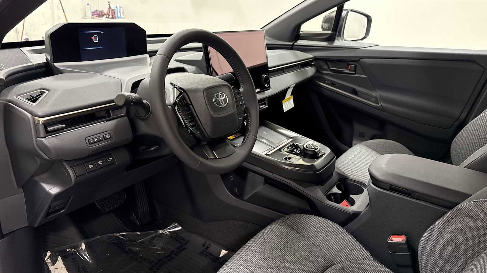 Thumbnail: 2026 Toyota bZ - 12