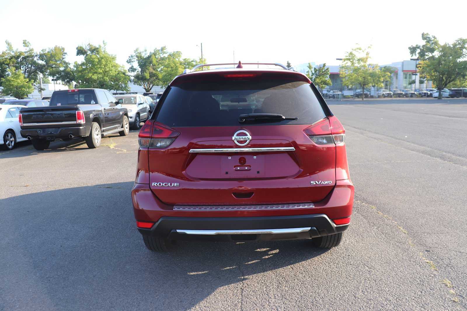 Thumbnail: 2018 Nissan Rogue - 6