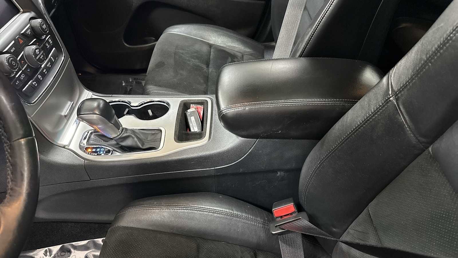 Thumbnail: 2018 Jeep Grand Cherokee - 23