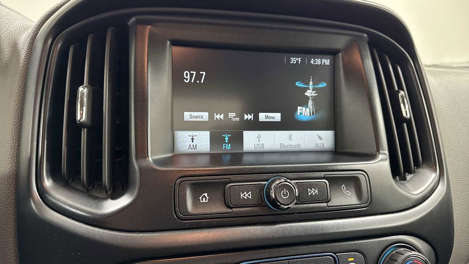 Thumbnail: 2018 GMC Canyon - 18