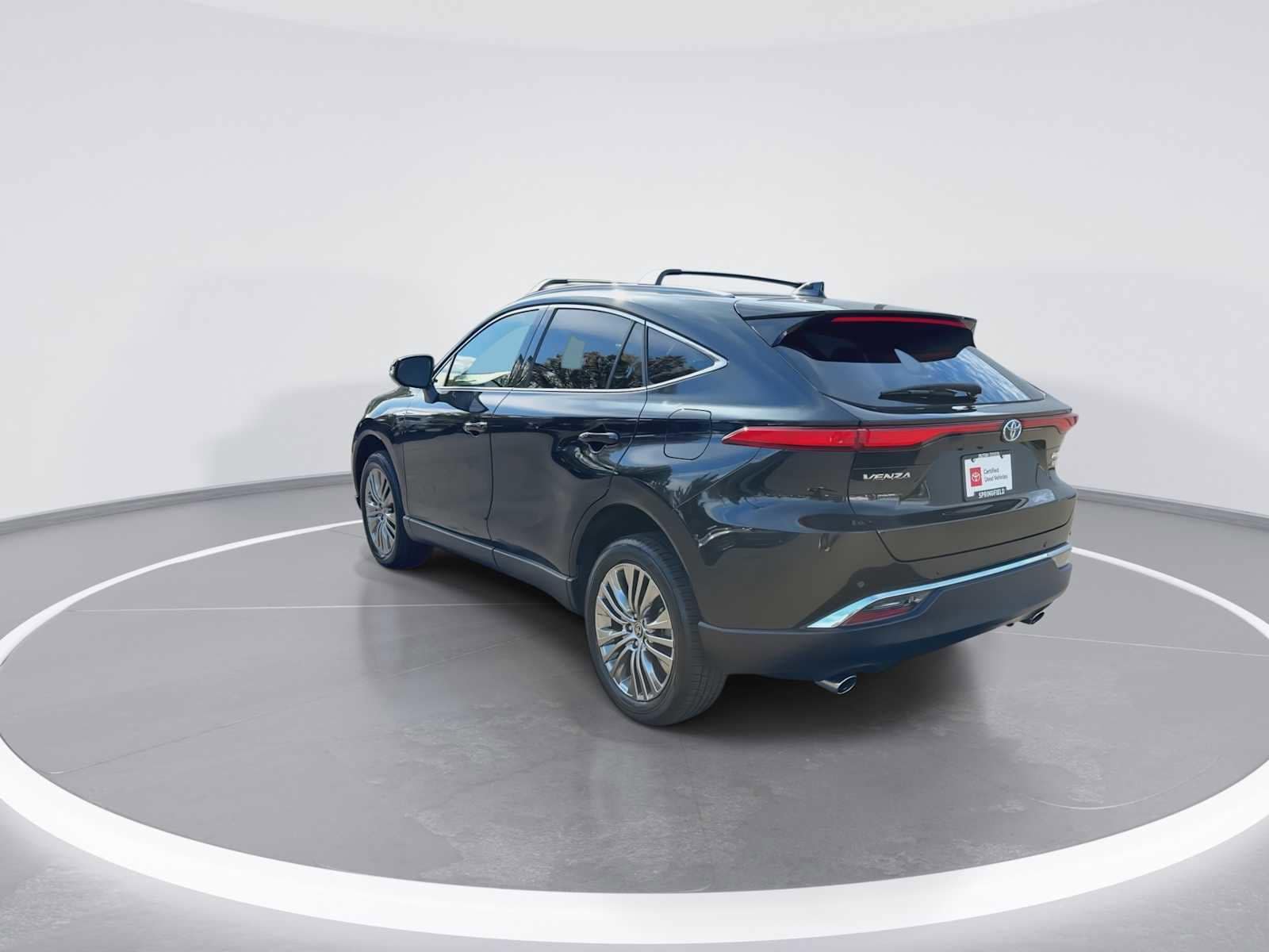 Thumbnail: 2022 Toyota Venza - 6