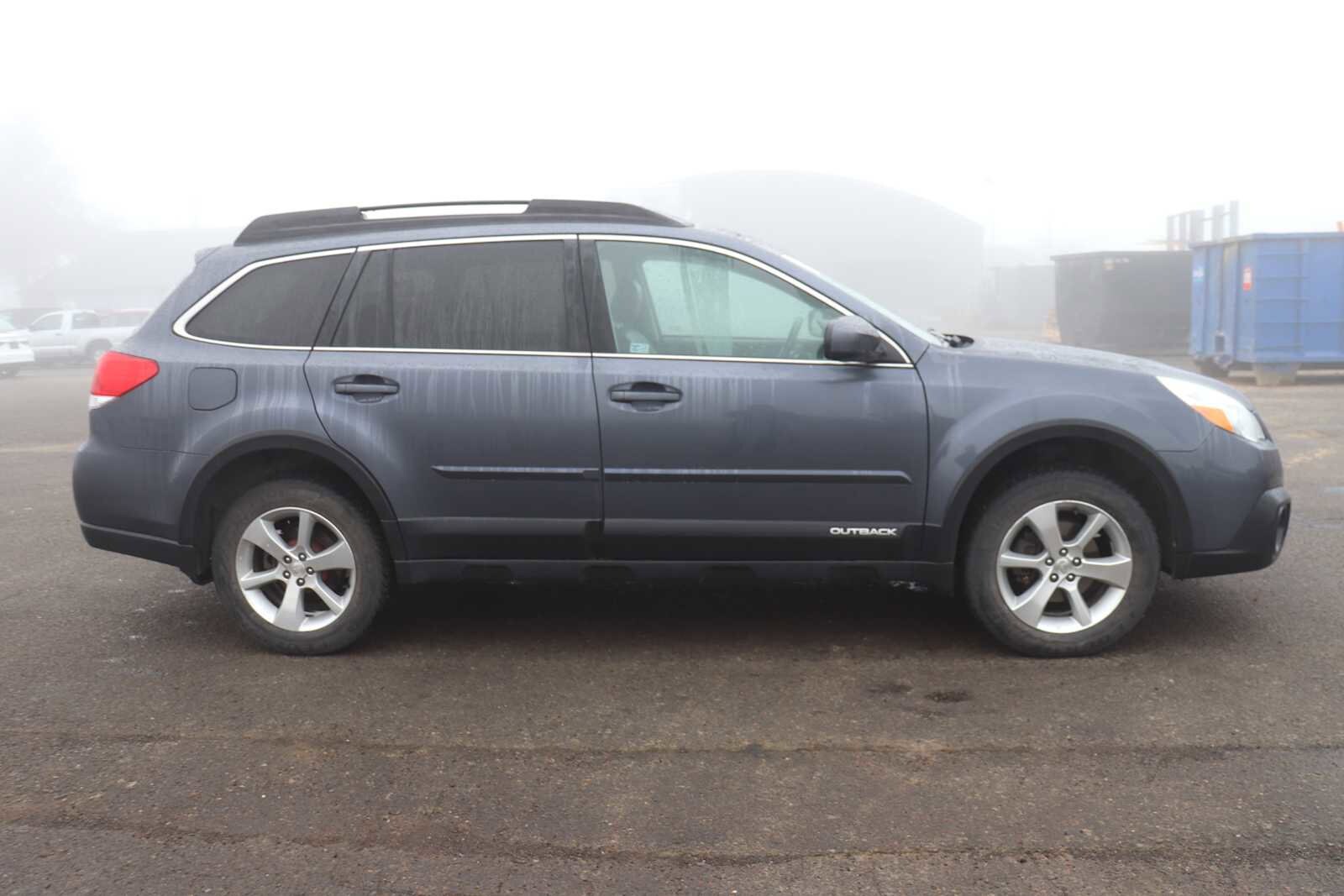 Thumbnail: 2014 Subaru Outback - 4