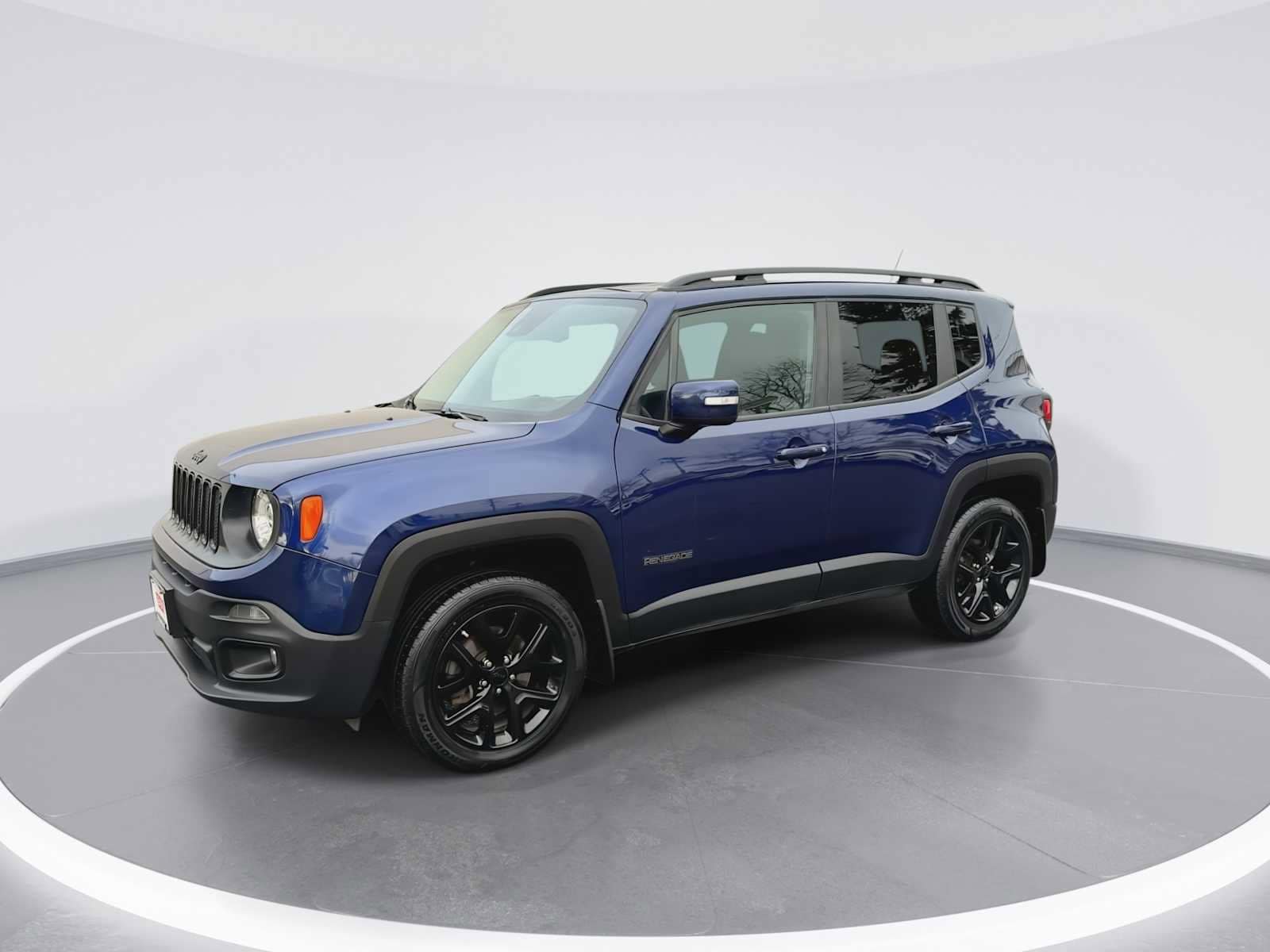 Thumbnail: 2017 Jeep Renegade - 4