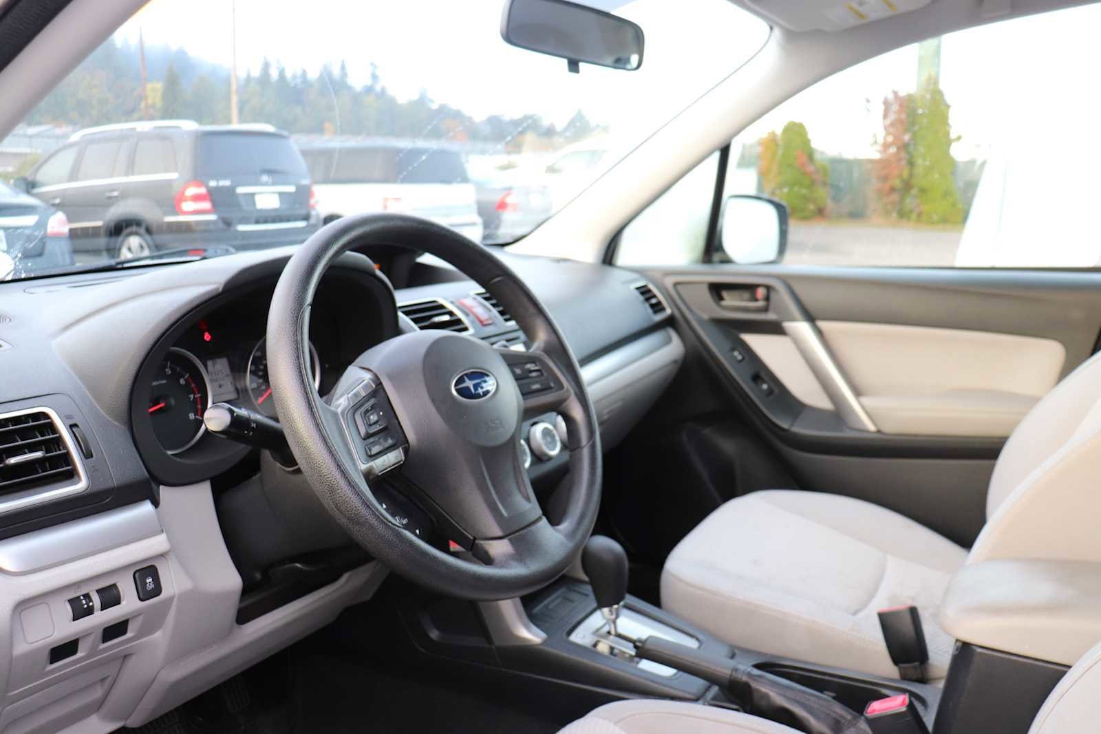 Thumbnail: 2016 Subaru Forester - 10