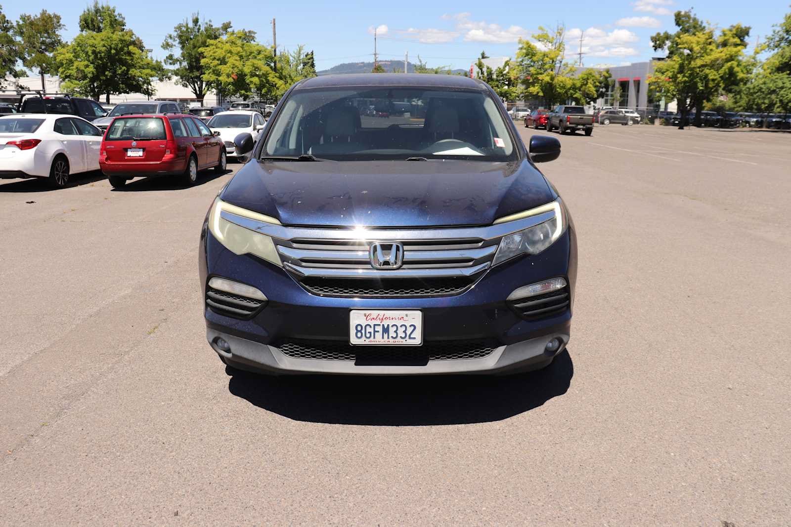 Thumbnail: 2018 Honda Pilot - 2