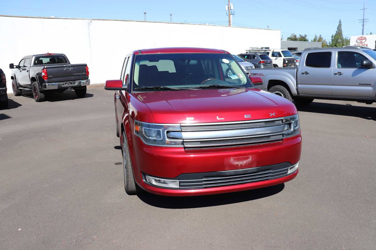 Thumbnail: 2019 Ford Flex - 3