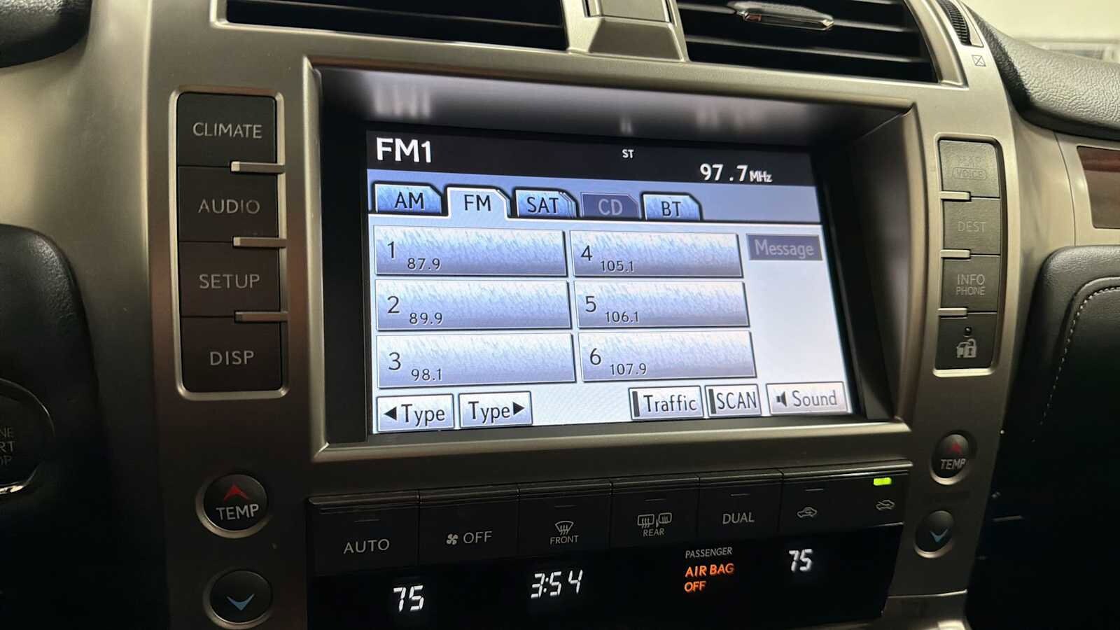 Thumbnail: 2013 Lexus GX - 18