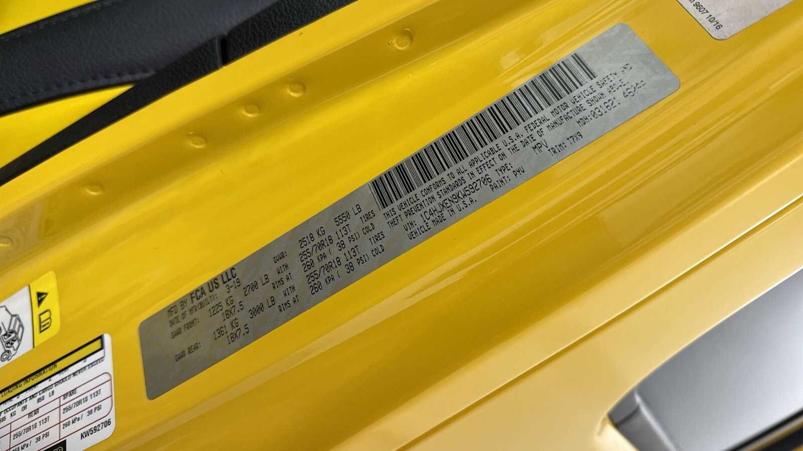 Thumbnail: 2019 Jeep Wrangler - 12