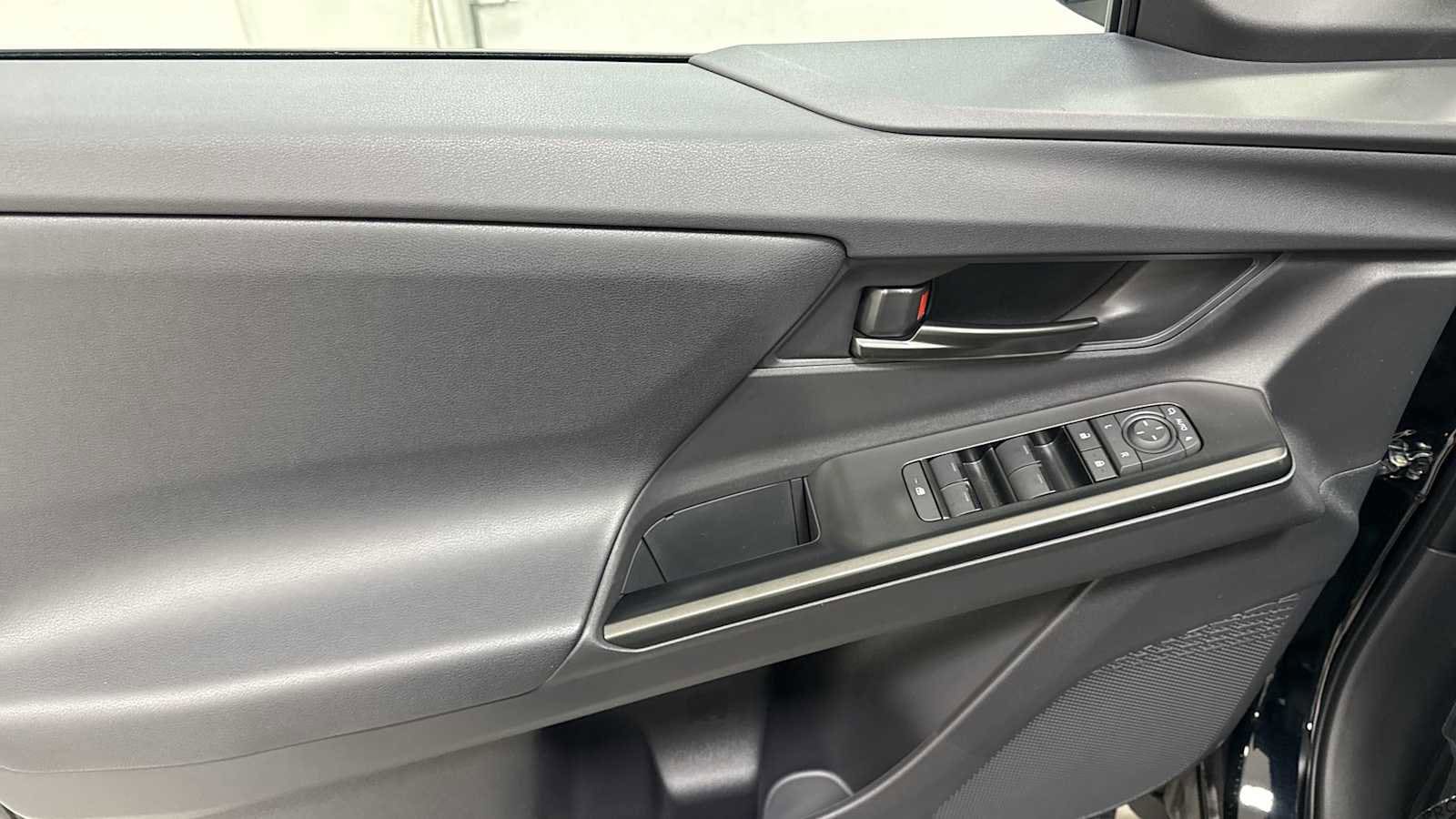 Thumbnail: 2026 Toyota bZ - 15