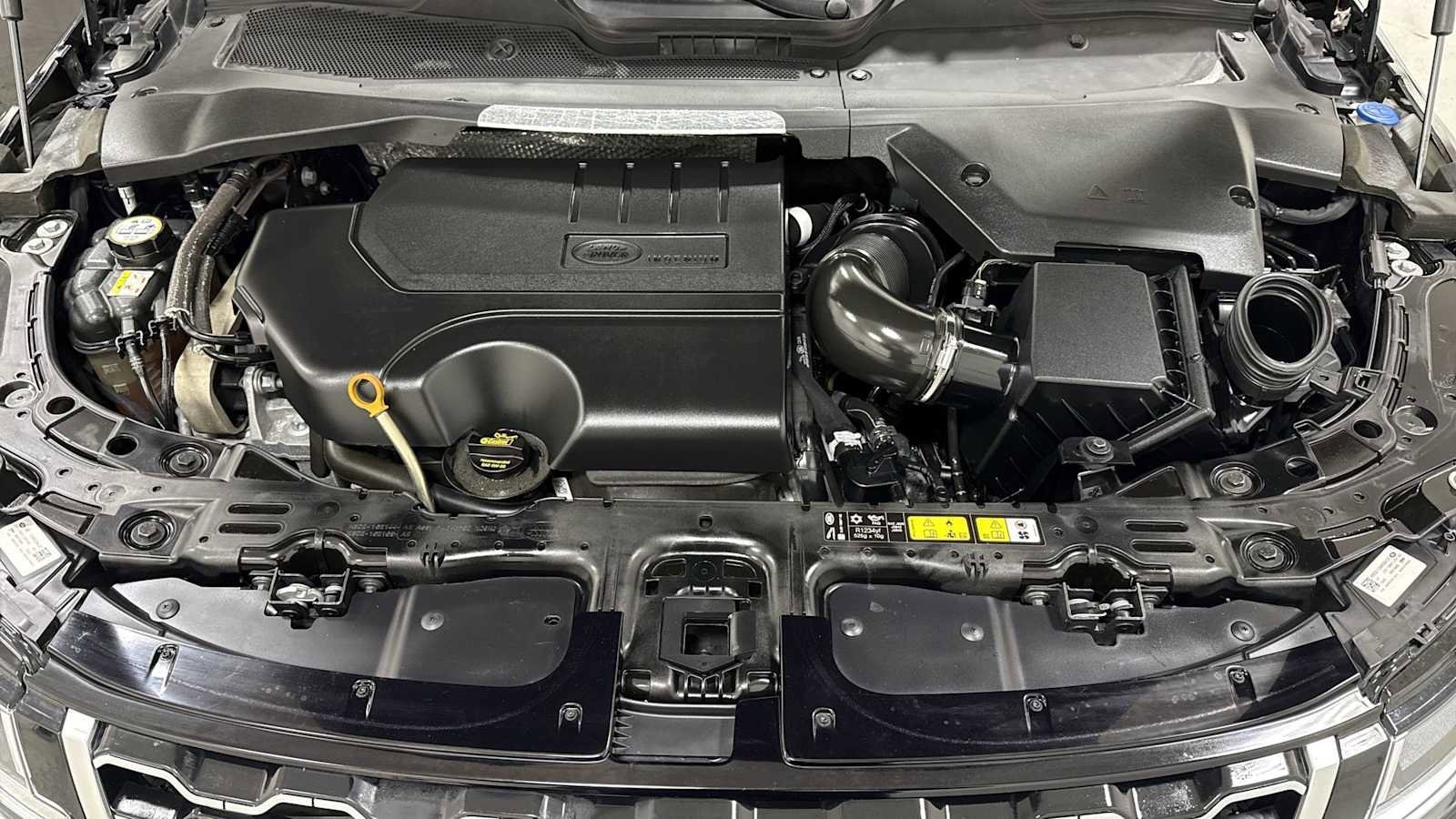 Thumbnail: 2020 Land Rover Range Rover Evoque - 30