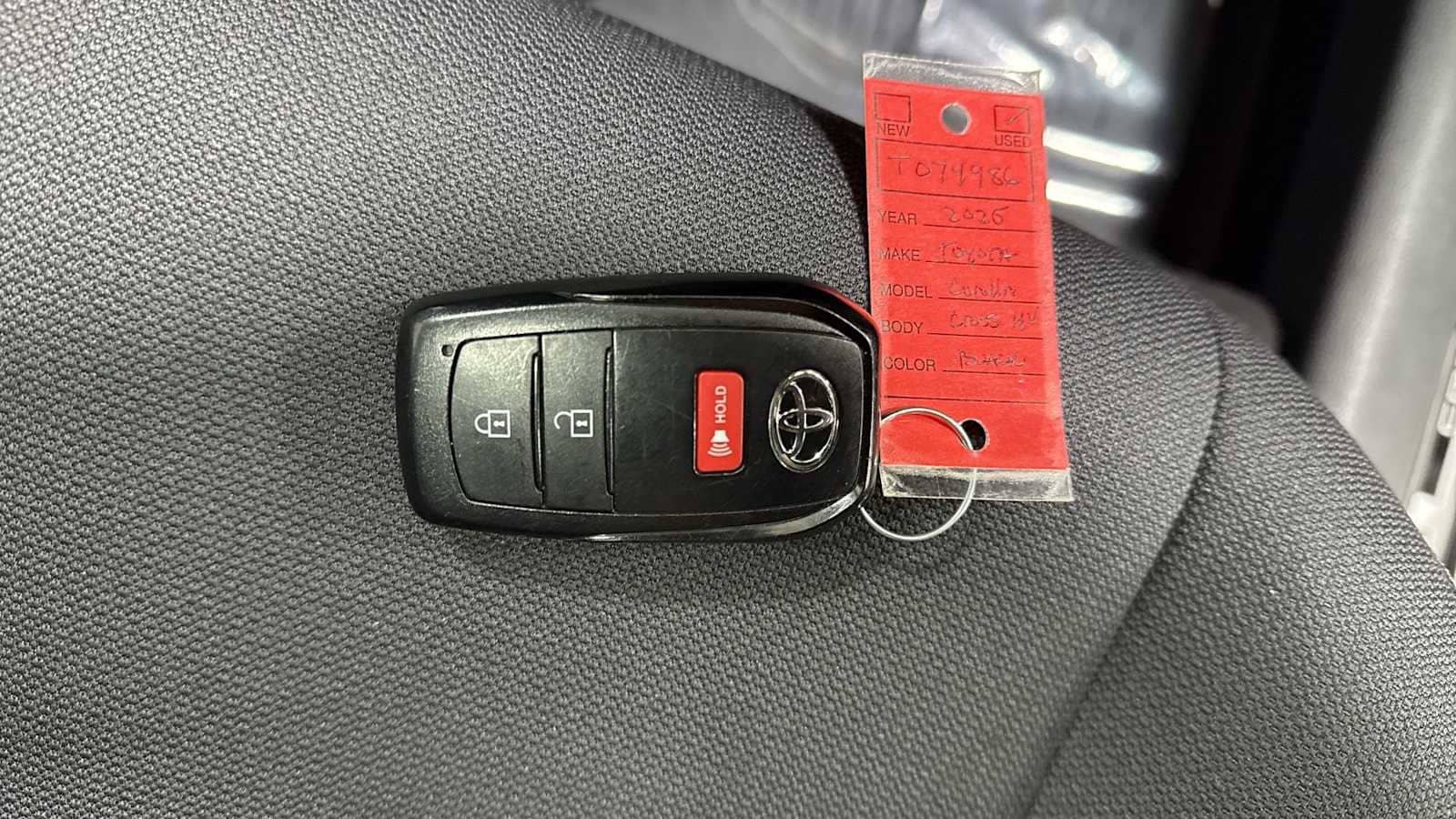 Thumbnail: 2025 Toyota Corolla Cross - 32