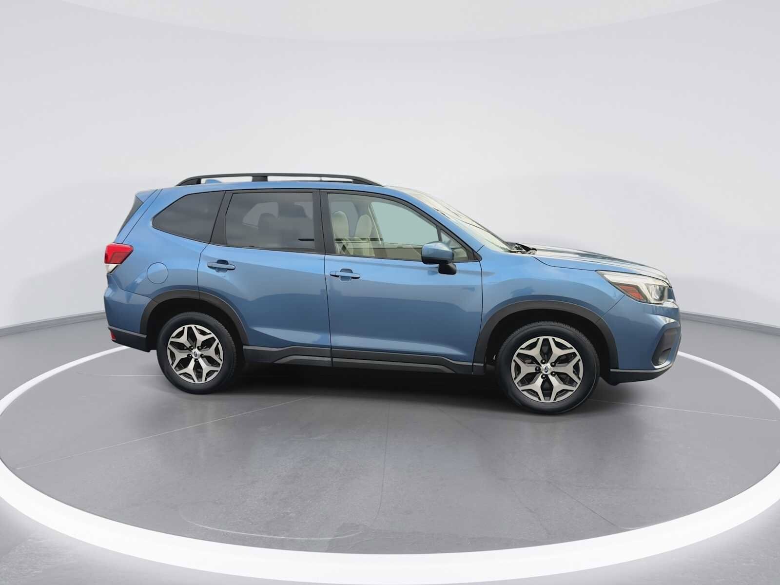 Thumbnail: 2020 Subaru Forester - 9
