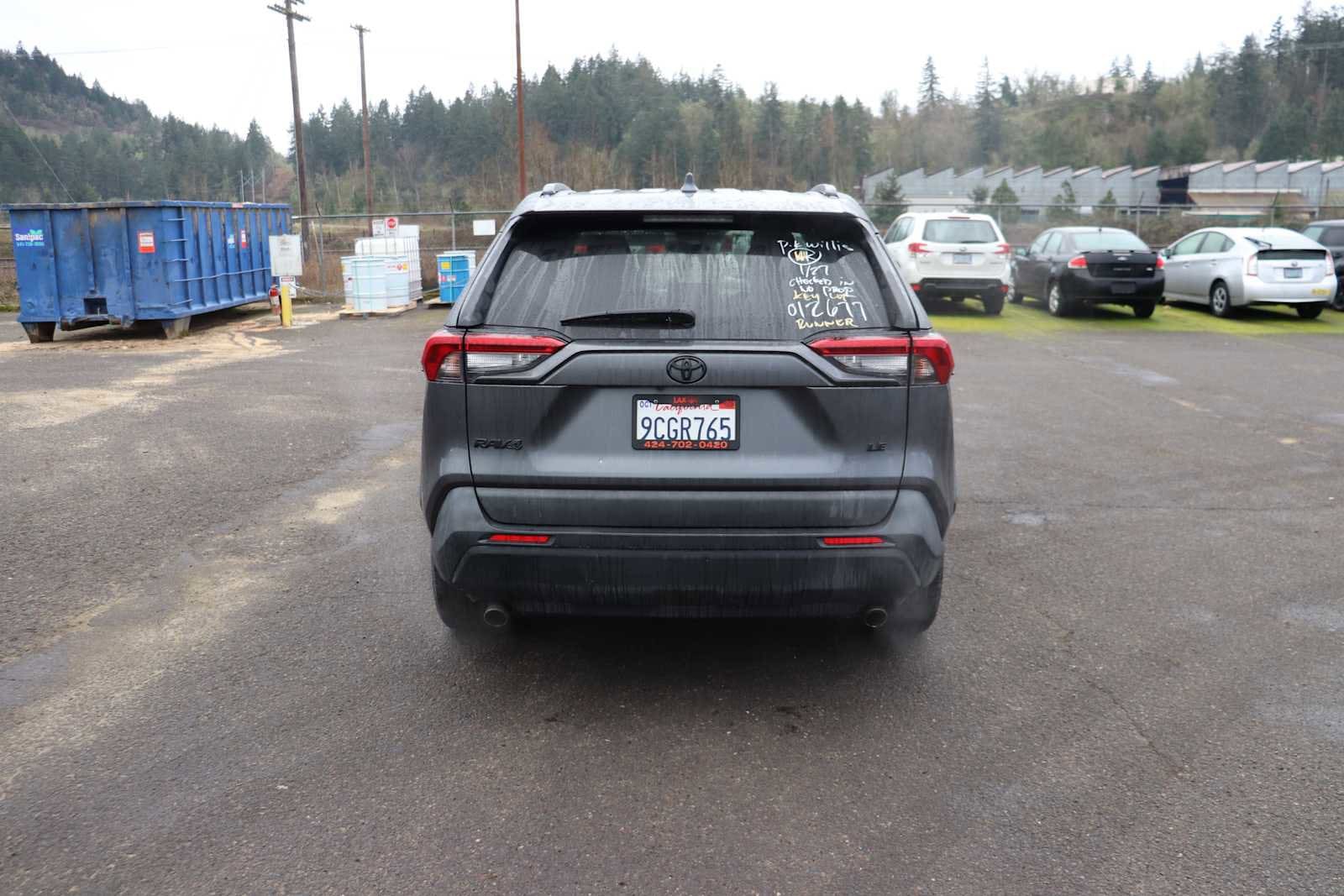 Thumbnail: 2019 Toyota RAV4 - 6