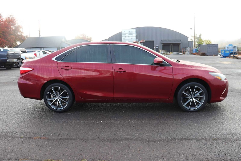Used 2017 Toyota Camry XSE V6 Sedan