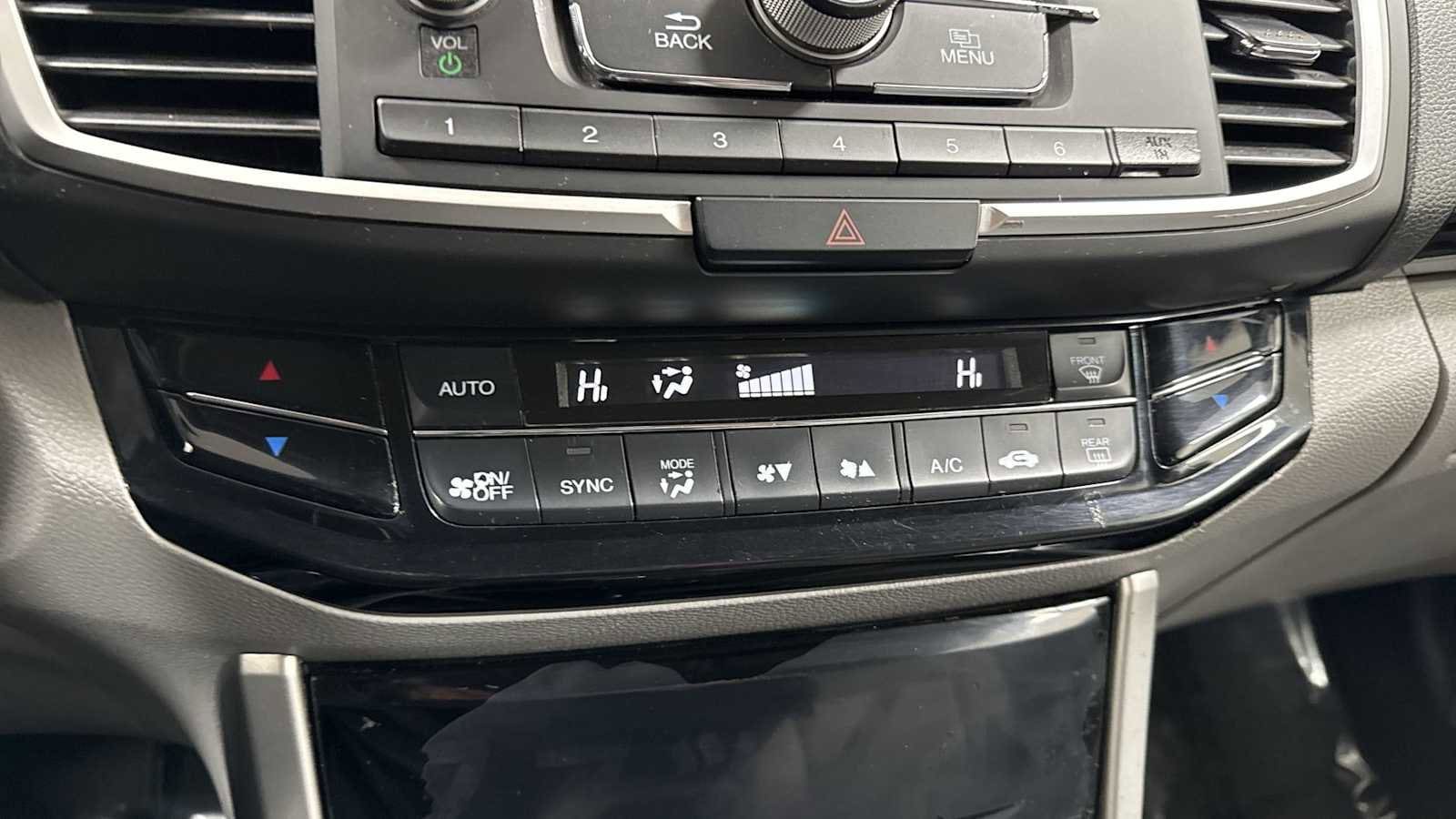 Thumbnail: 2017 Honda Accord - 21