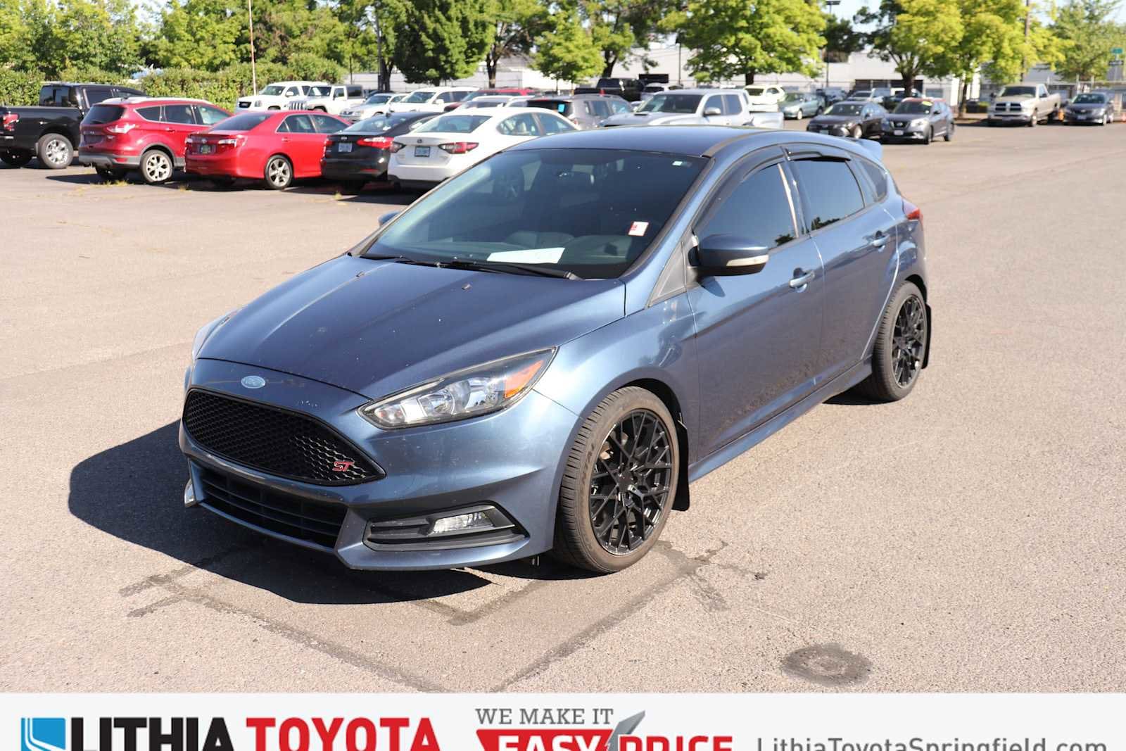 2018 Ford Focus Hatch ST's photo