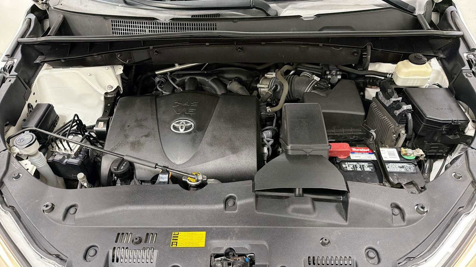 Thumbnail: 2017 Toyota Highlander - 30