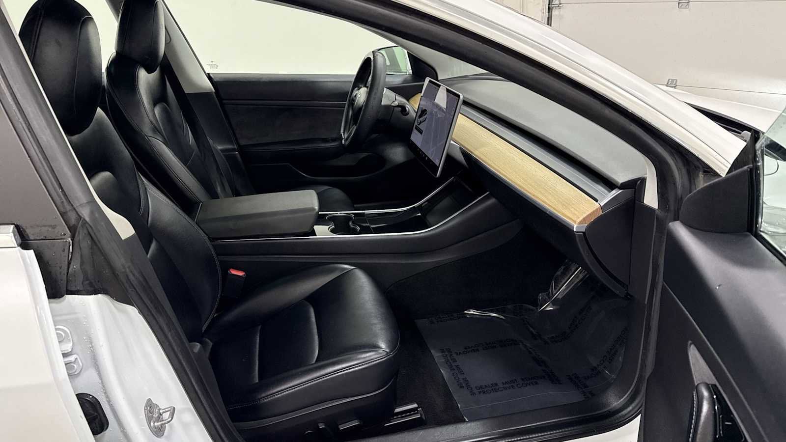 Thumbnail: 2020 Tesla Model 3 - 30