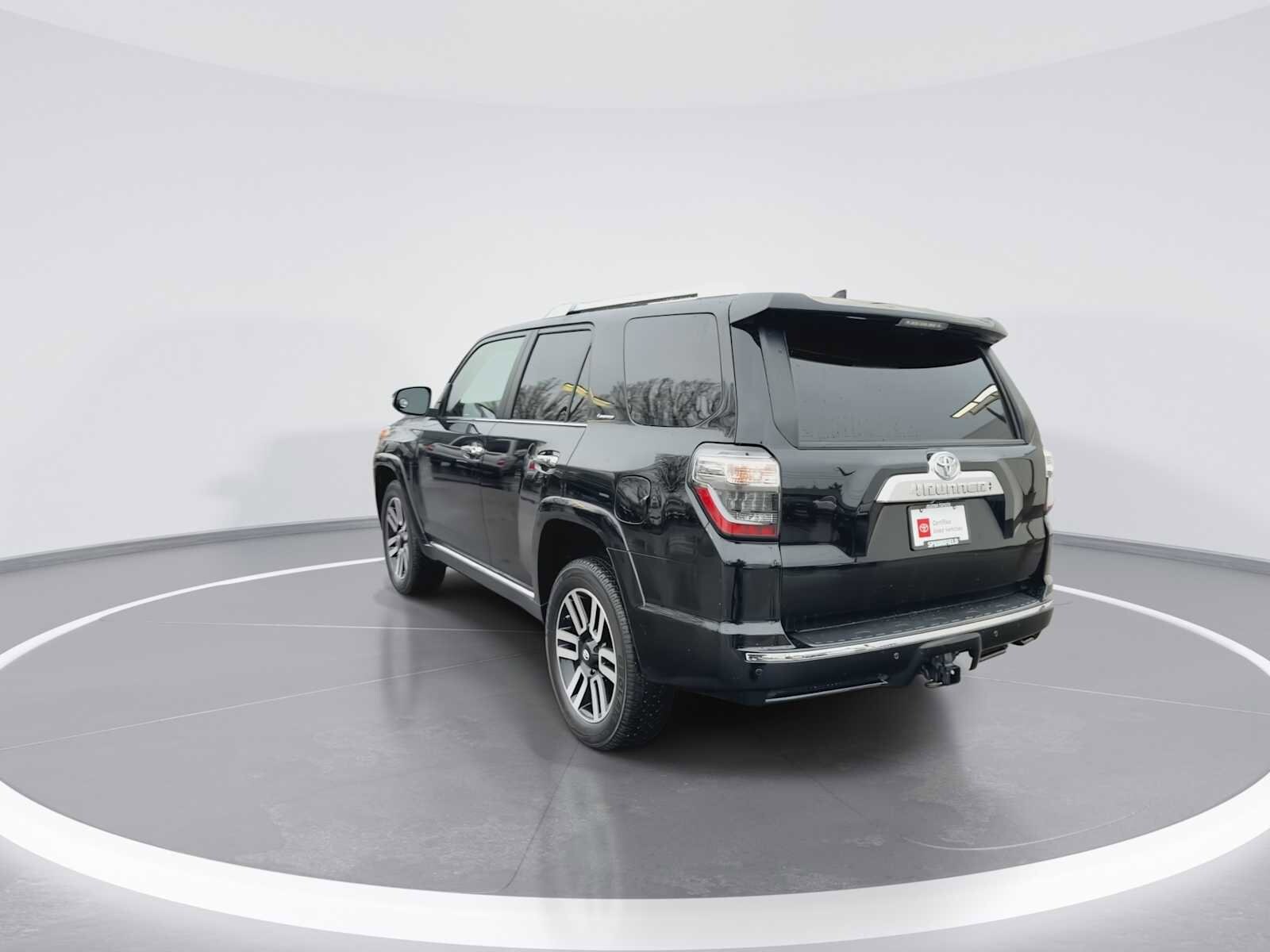 Thumbnail: 2020 Toyota 4Runner - 6