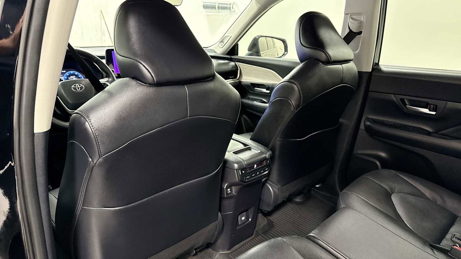 2024 Toyota Grand Highlander Limited 26