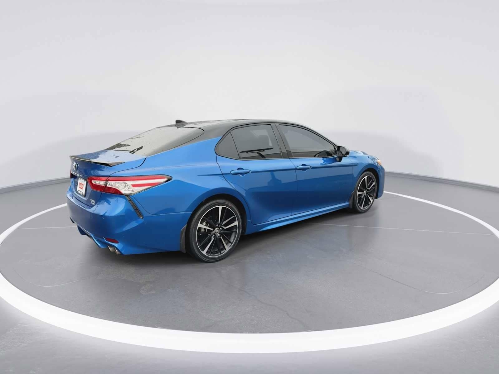 Thumbnail: 2020 Toyota Camry - 8