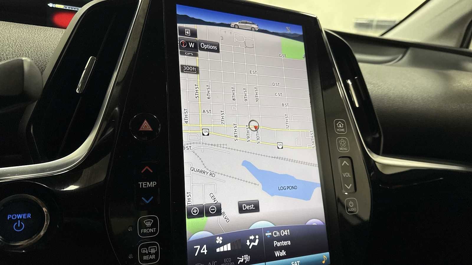 Thumbnail: 2021 Toyota Prius Prime - 20