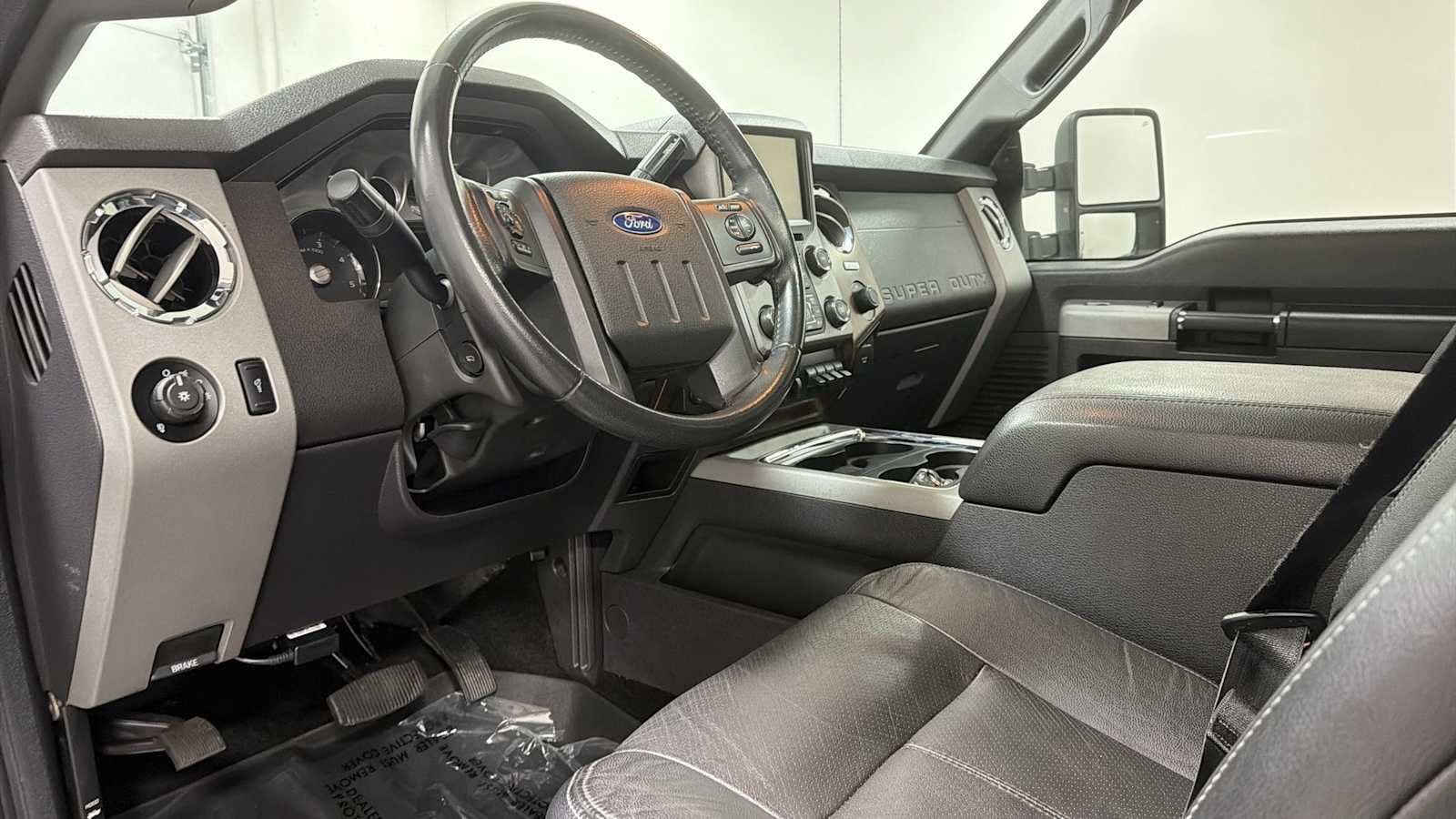 Thumbnail: 2015 Ford F-350 - 12