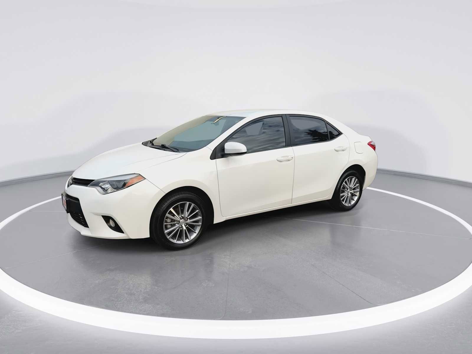 Thumbnail: 2014 Toyota Corolla - 4