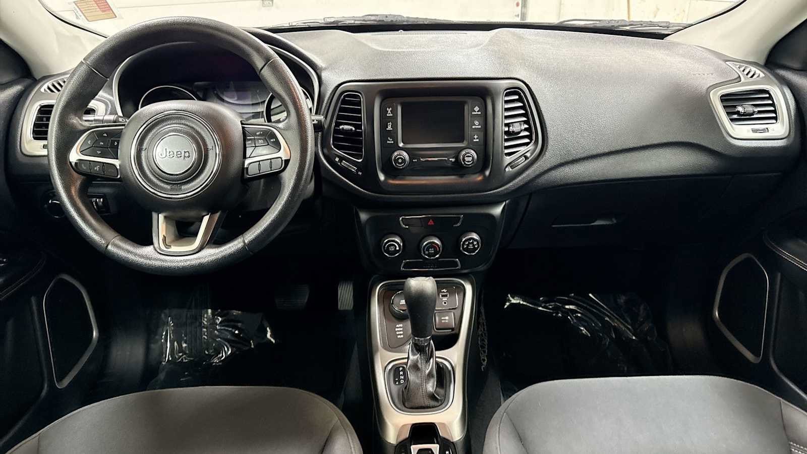 Thumbnail: 2018 Jeep Compass - 26