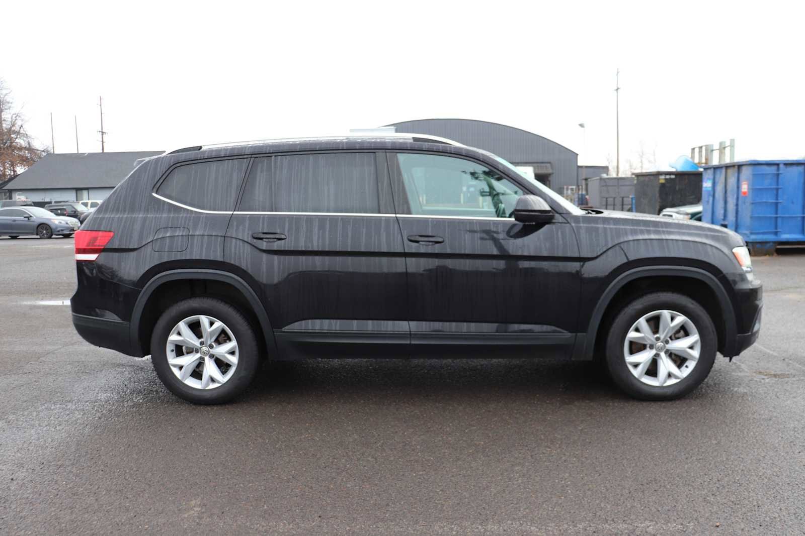 Thumbnail: 2019 Volkswagen Atlas - 4