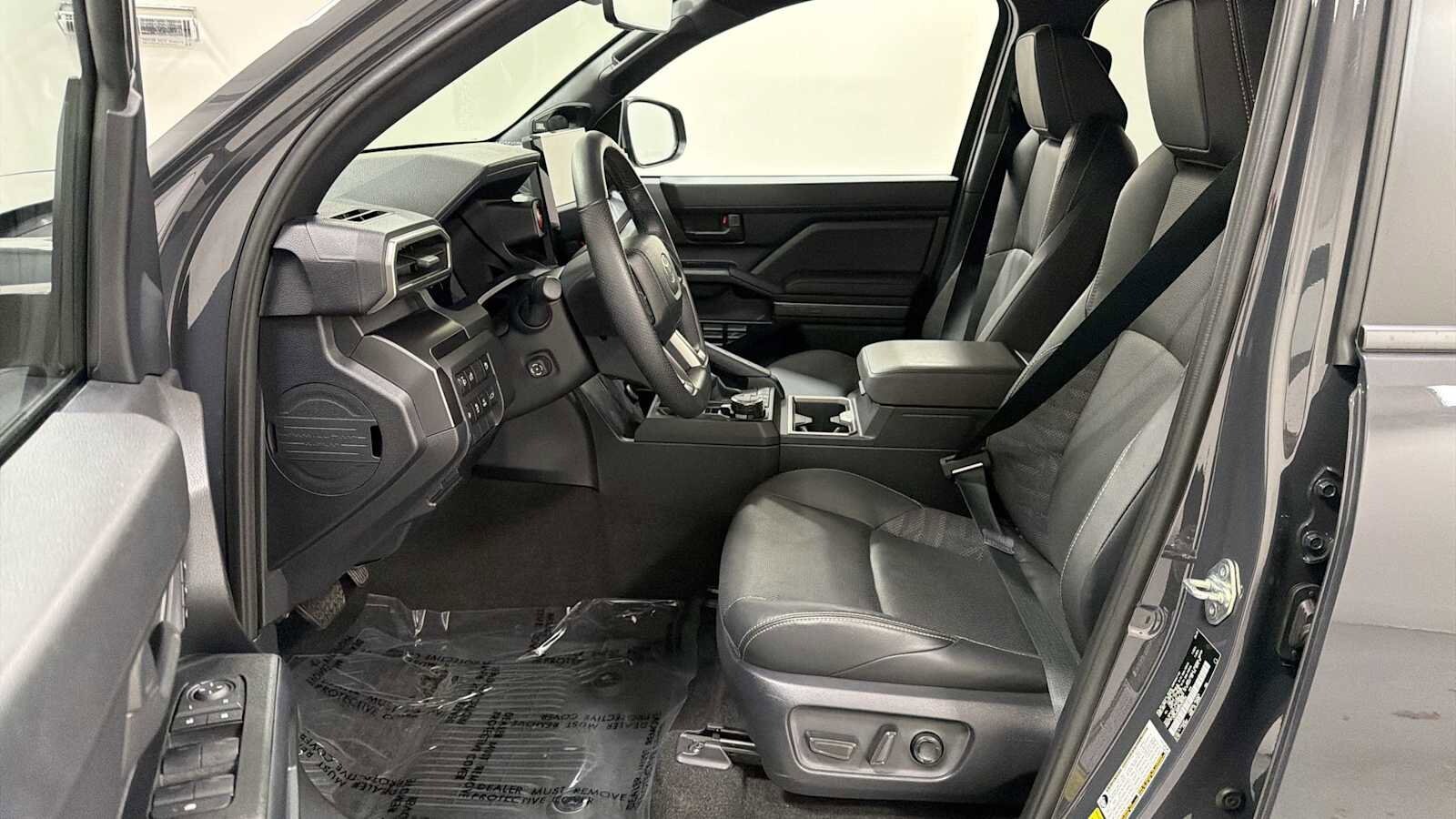 Thumbnail: 2025 Toyota 4Runner - 13