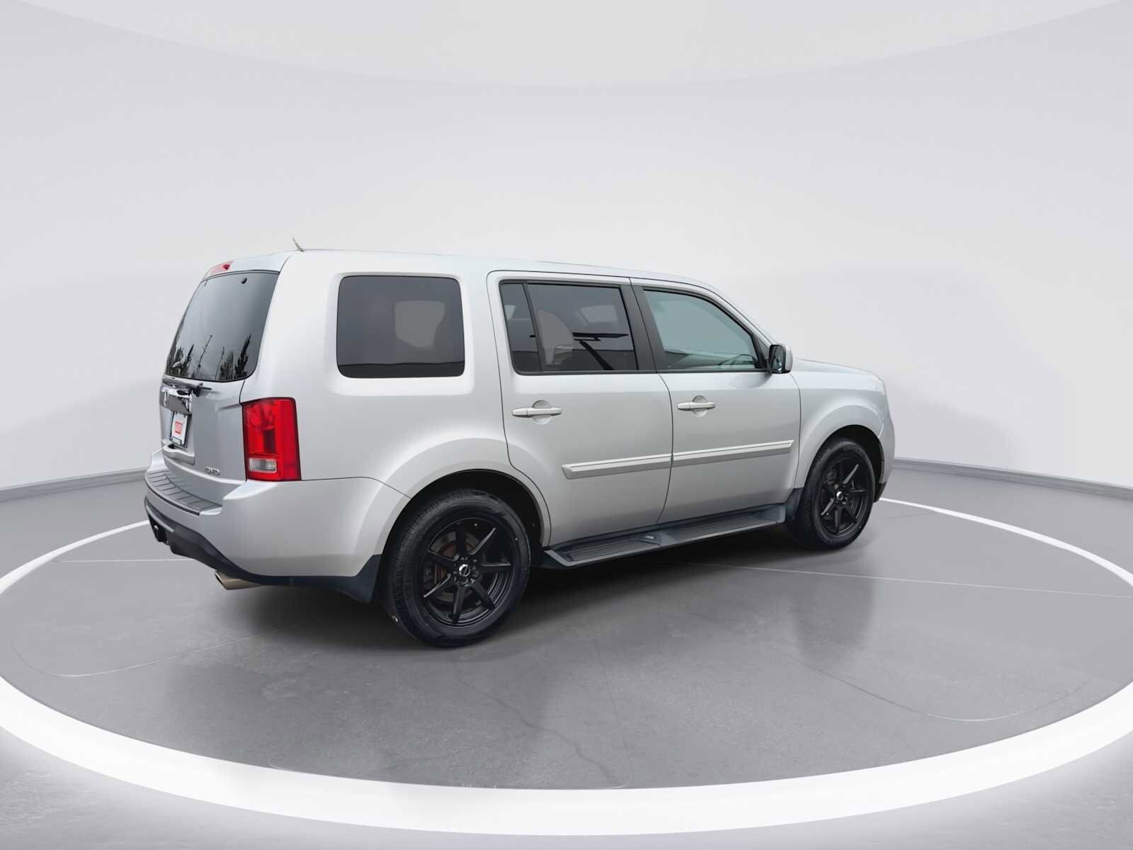 Thumbnail: 2013 Honda Pilot - 8