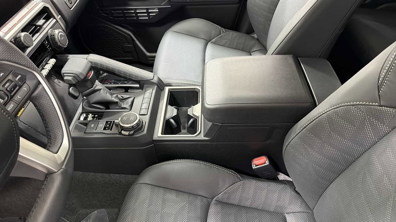 Thumbnail: 2026 Toyota 4Runner - 23