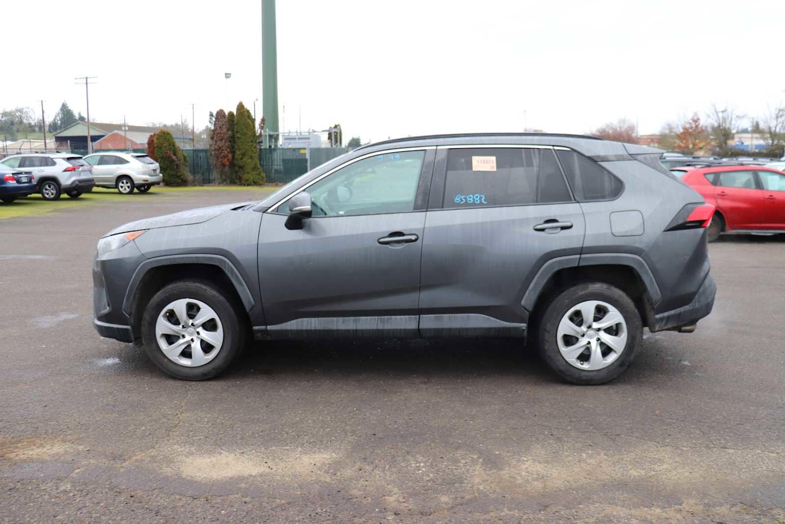 Thumbnail: 2019 Toyota RAV4 - 8