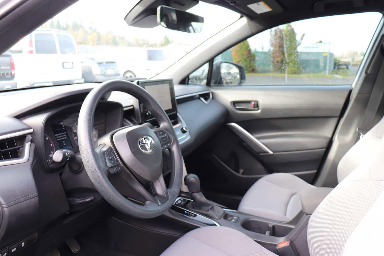 Thumbnail: 2025 Toyota Corolla Cross - 10