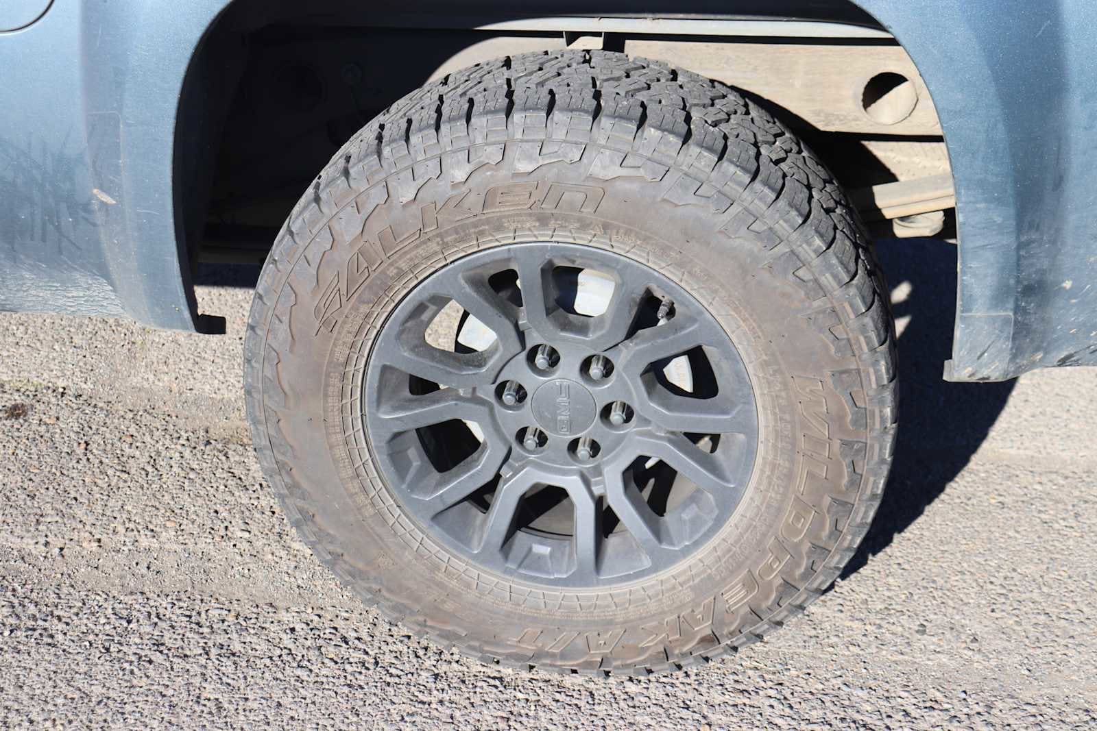 Thumbnail: 2011 GMC Sierra 1500 - 9