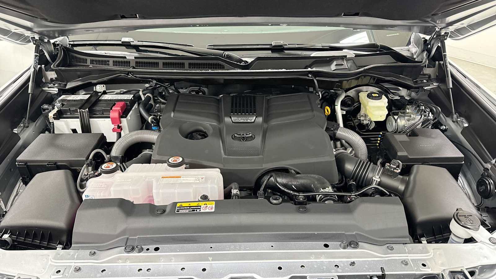 Thumbnail: 2025 Toyota Tundra - 30