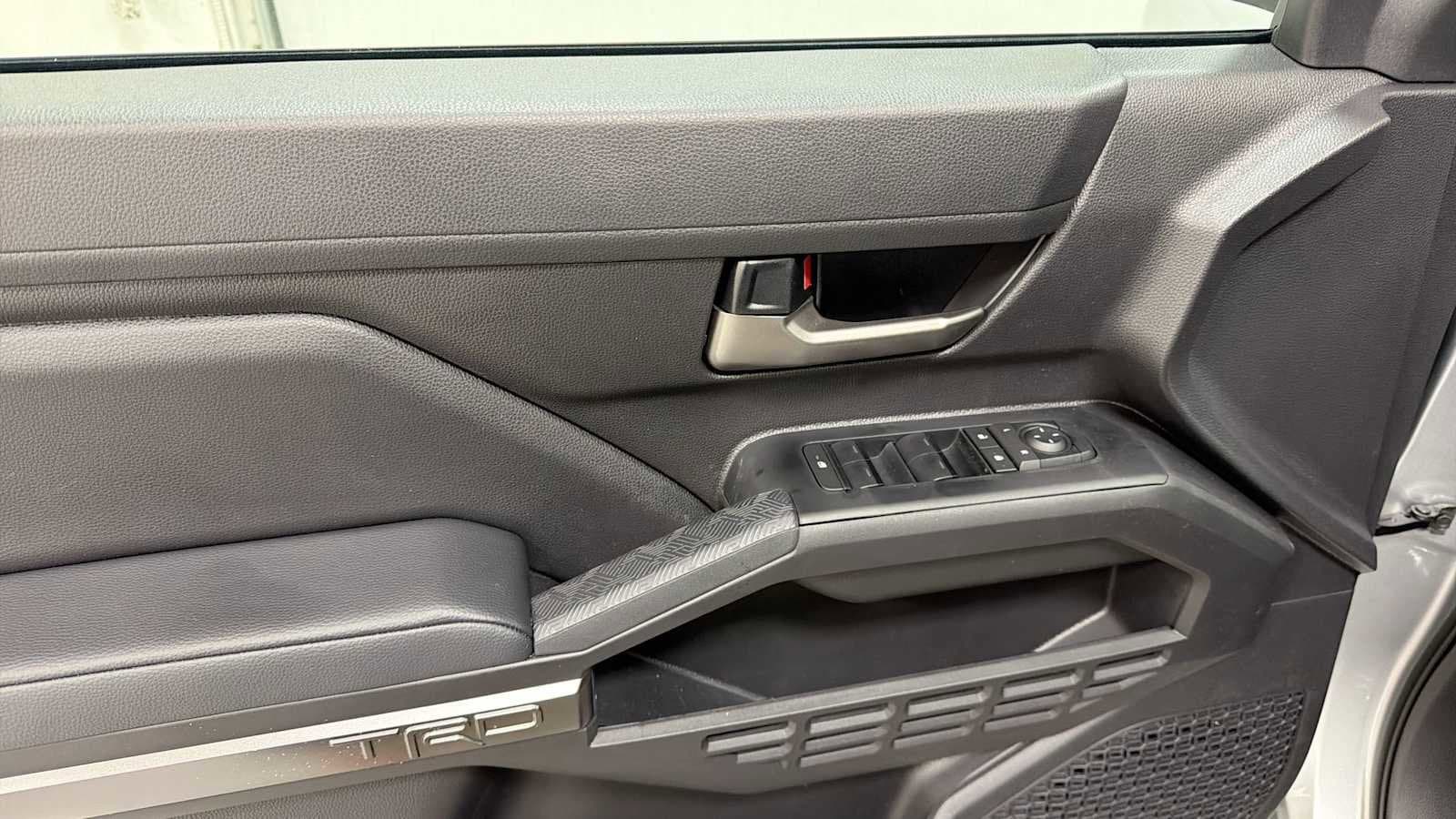 2026 Toyota Tacoma TRD Sport - Photo 15