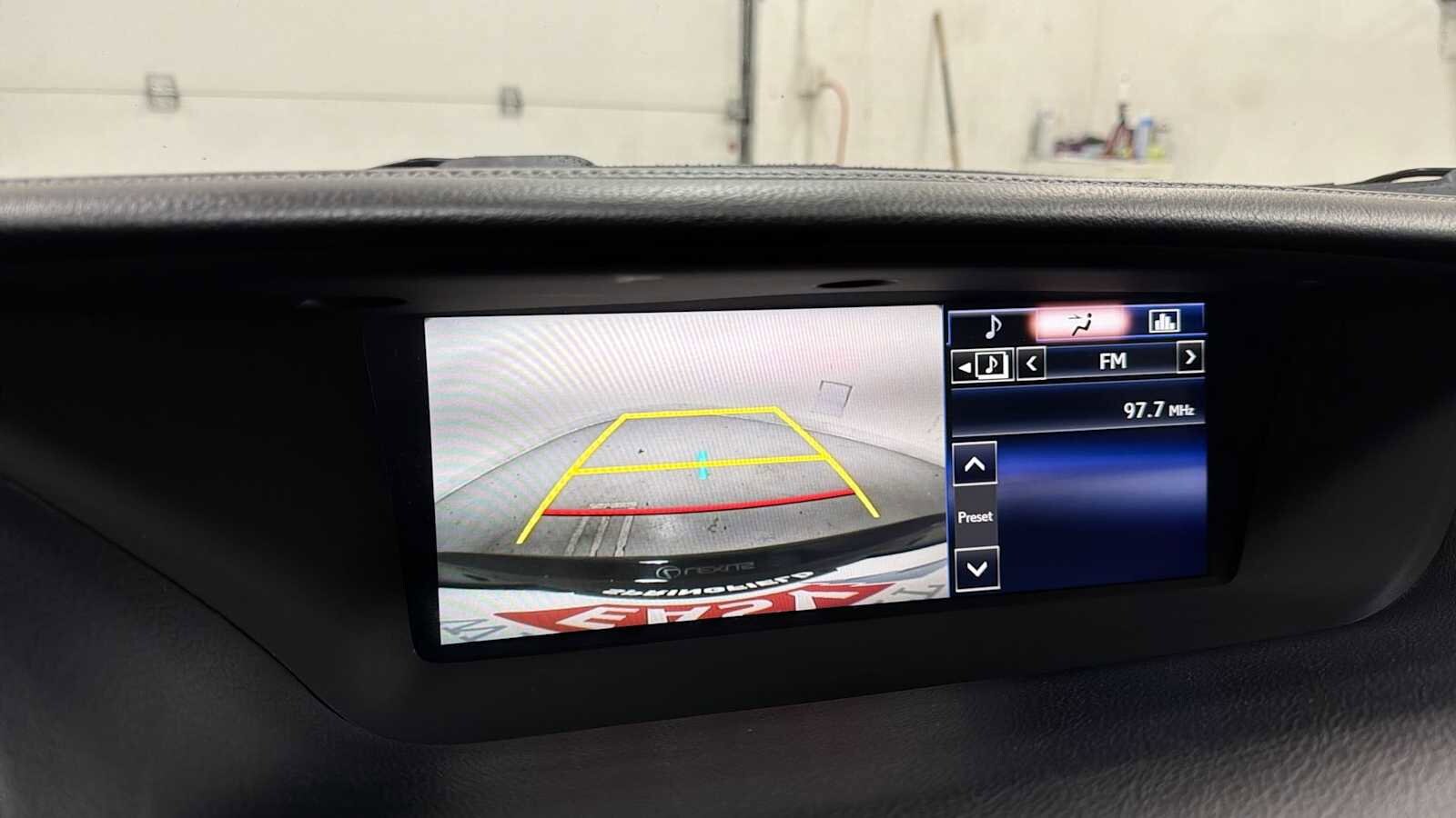 Thumbnail: 2015 Lexus GS - 19