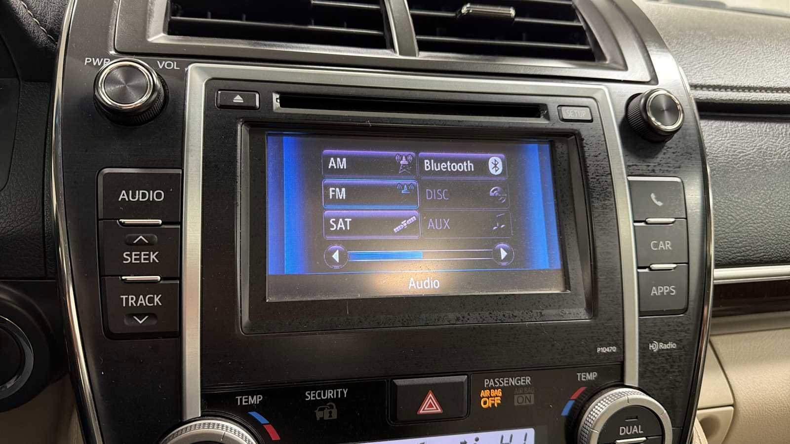 Thumbnail: 2013 Toyota Camry - 18